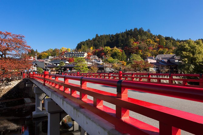 Takayama Old Town Walking Tour With Local Guide - Tour Directions