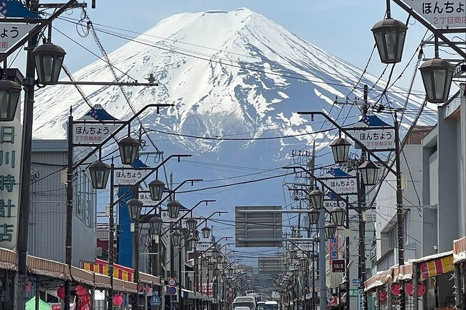 View of Mt. Fuji, Chureito Pagoda and Hakone Cruise Day Trip - Location and Meeting Point