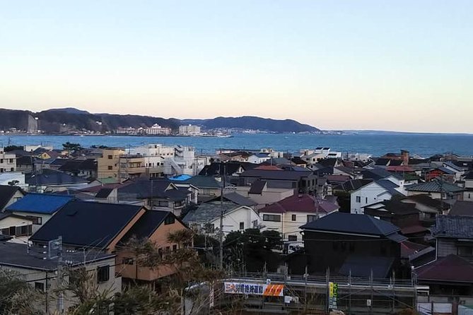 8-Hour Kamakura Tour by Qualified Guide Using Public Transportation - Directions and Itinerary