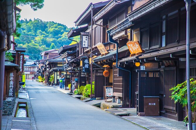 Day Trip for Shirakawago ,Takayama & Gujo Hachiman From Nagoya - Reviews and Feedback