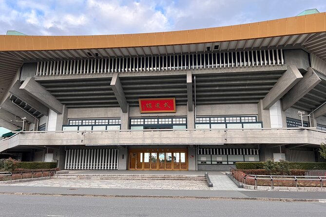 Nature Walking Tour at the Imperial Palace and Tokyo Grand Shrine - Frequently Asked Questions