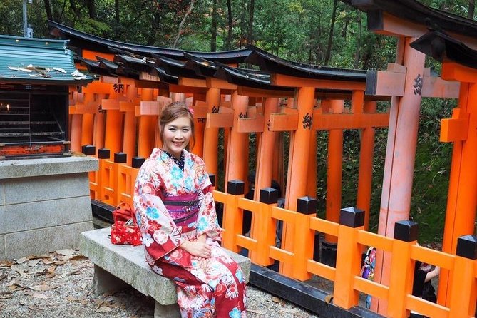 Private & Custom KYOTO-OSAKA Day Tour by Toyota COMMUTER (Max 13 Pax) - Efficient Tour Experience