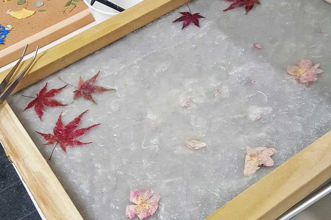 Traditional Japanese Washi Papermaking- Kyoto Morning | Tokyo Ezine