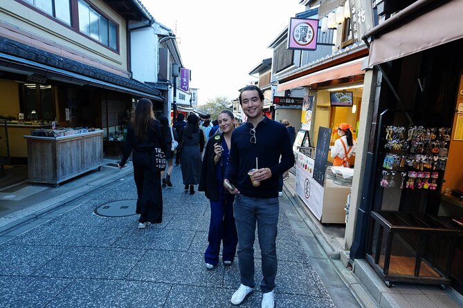 Kyoto Gion Tour Maiko or Geisha Dinner Included - Reviews