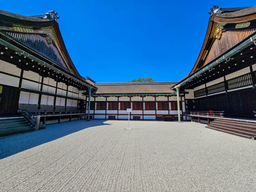 Kyoto: Imperial Palace & Nijo Castle Guided Walking Tour - What to Bring