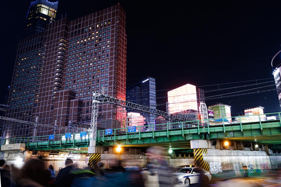 Tokyo: Shinjuku District Guided Walking Tour at Night - Accessibility Information