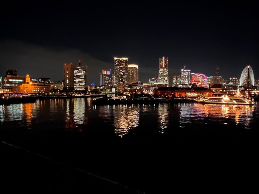 Yokohama 1.5 H Night View and Shopping Tour in Minatomirai - Recap