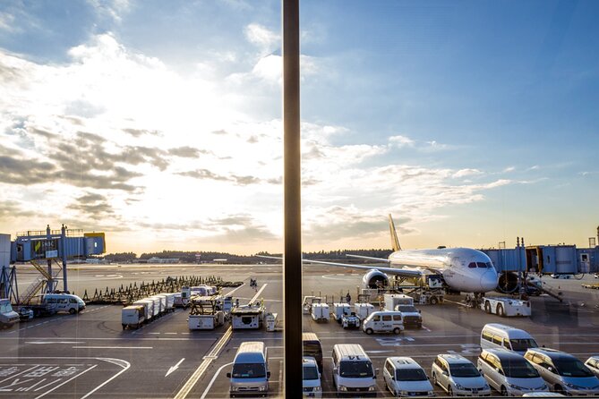 Airport Transfer Between Haneda and Tokyo or Disney or Yokohama - Key Points