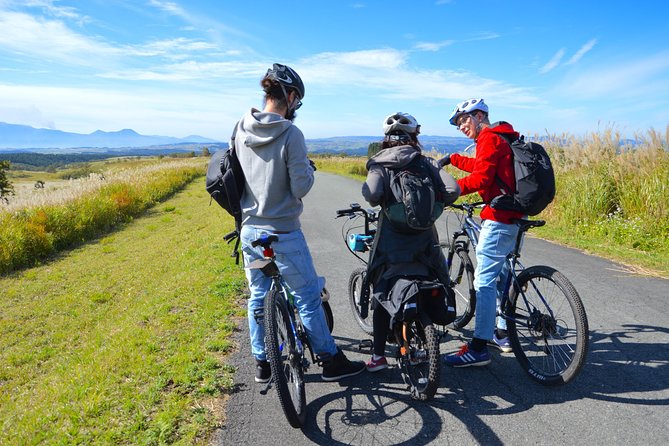 Aso Cycling and Farming Private Tour