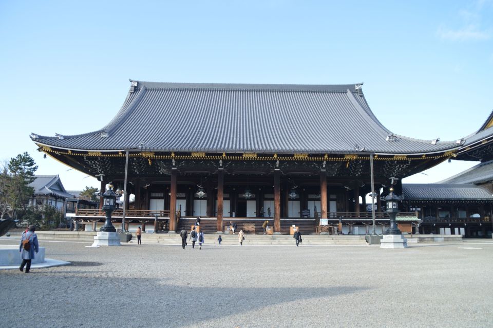 Audio Guide Tour: Unveiling Kyoto Station Surroundings - Key Points