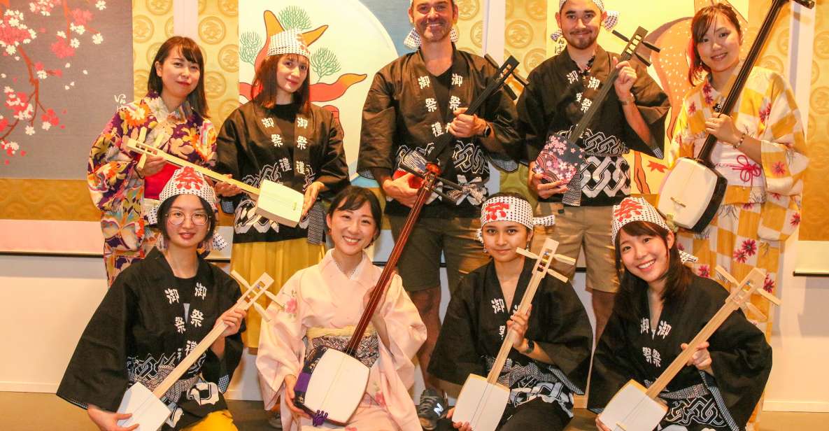 【Tokyo Shami】Lets Make a Mini Shamisen and Play It! - Key Takeaways