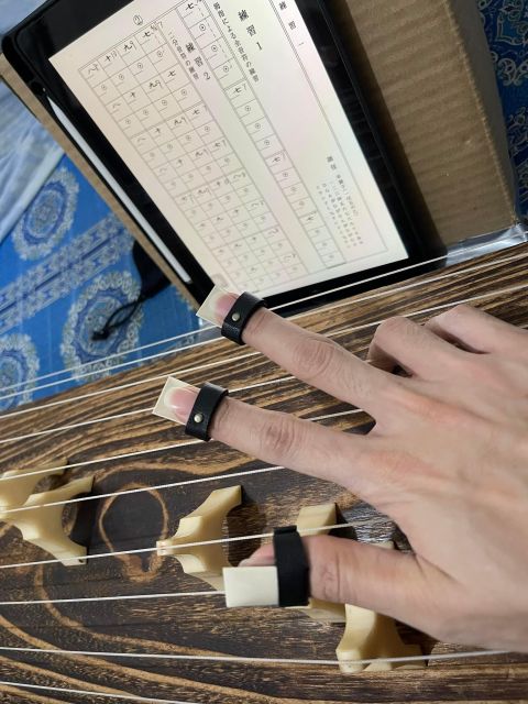 Experiential Lesson of the Japanese Instrument Koto - Key Points