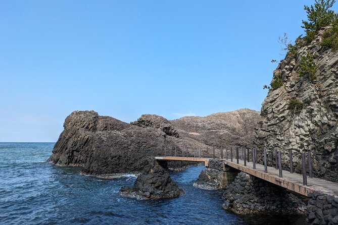 From Kanazawa: Fukuis Stunning Cliffs, Spiritual Island & Port - Key Points