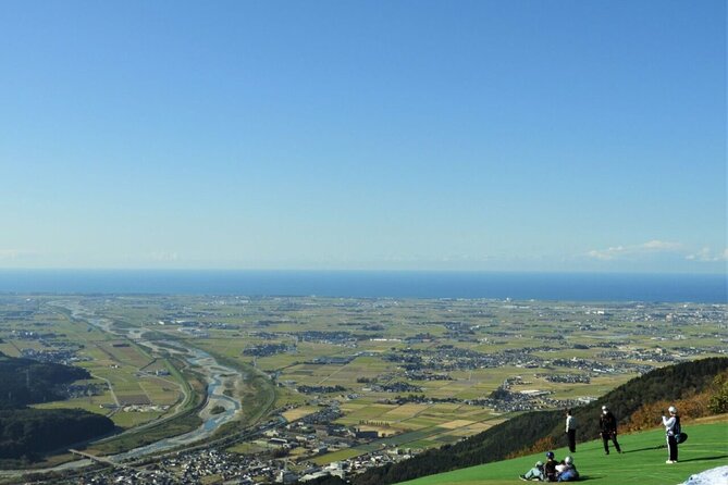 Kanazawa Temples Panoramic Landscape Views and Butterflies - Key Points