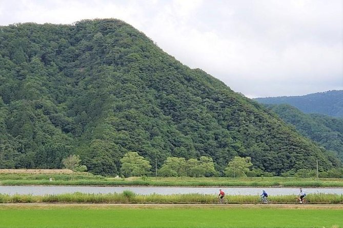 Kinosaki Onsen Cycling Tour Kinosaki & Riverside Experience - Key Points