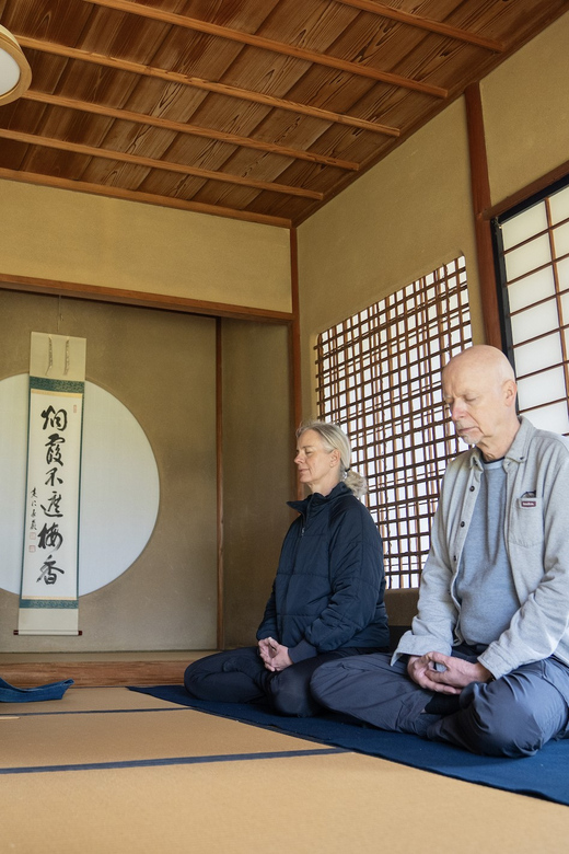 Kyoto: Zen Meditation at a Private Temple With a Monk