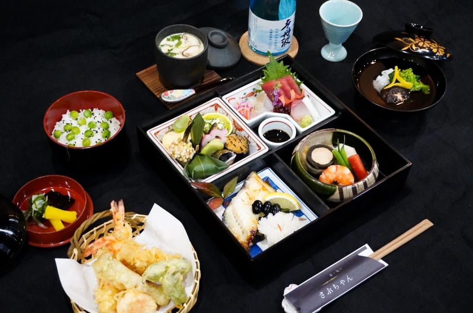 Learn&Eat Traditional Japanese Cuisine and Sake at Izakaya - Key Points