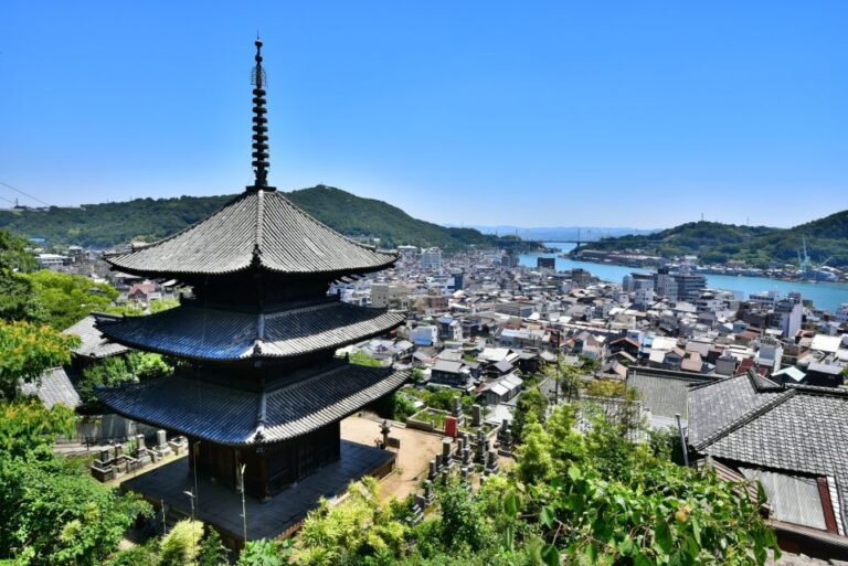 Onomichi: Private Walking Tour With Local Guide