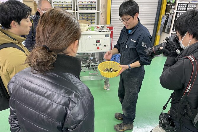 Private Factory Tour in Hokkaido Town Involved in Scallop Farming - Key Points