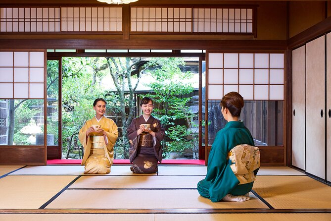 PRIVATE Kimono Tea Ceremony at Kyoto Maikoya, GION - Key Points