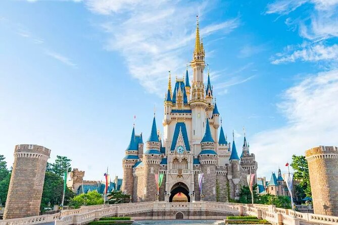 Tokyo Disneyland Park Japan Admission Ticket - Key Points