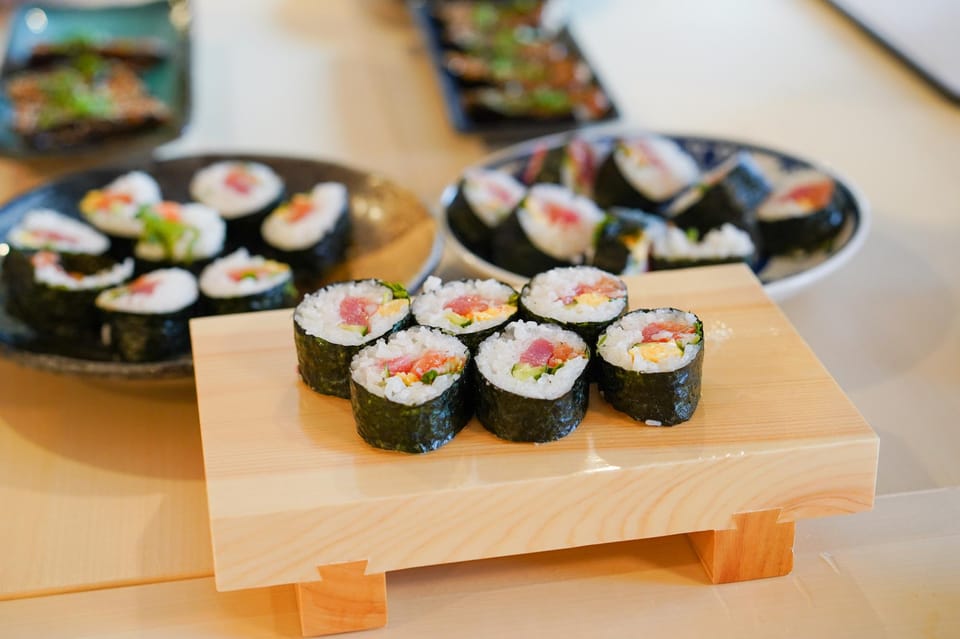 Tokyo: Sushi Cooking Class With Sake Tasting - Key Takeaways